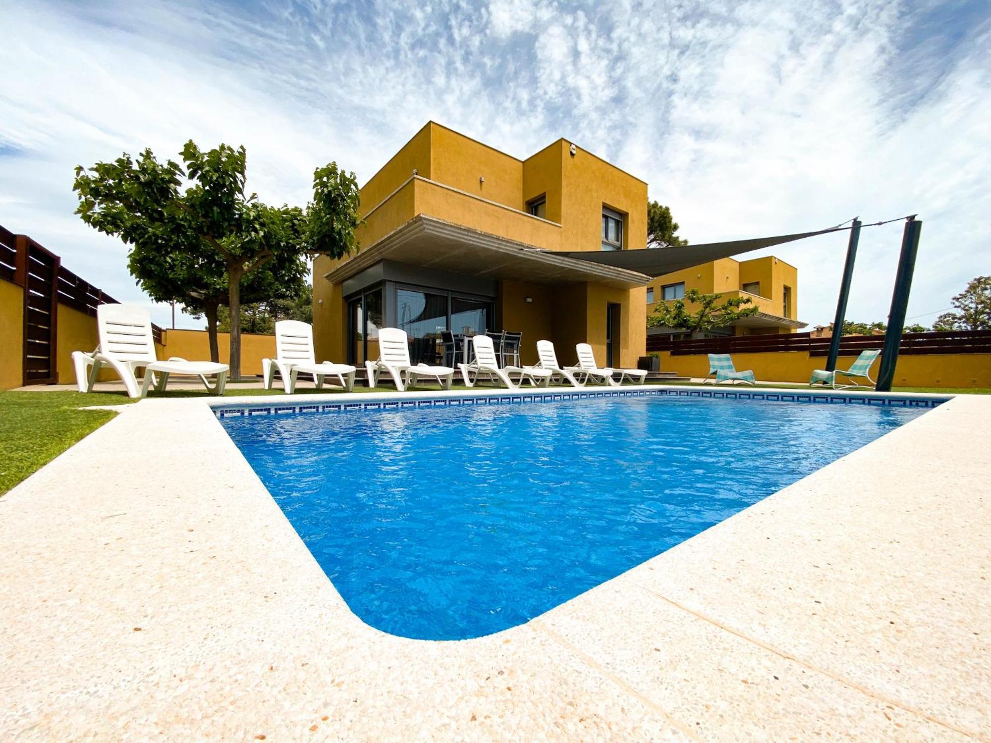 Villa Alegria L' Escala Luaran gambar